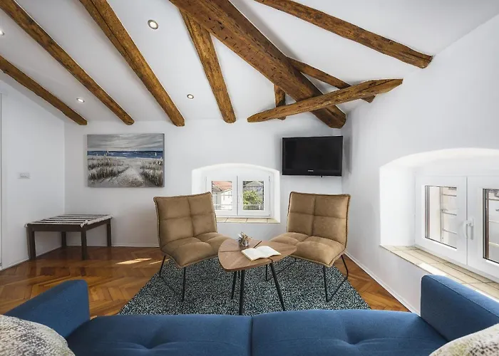 Urban Loft Old Town Appartamento Porec